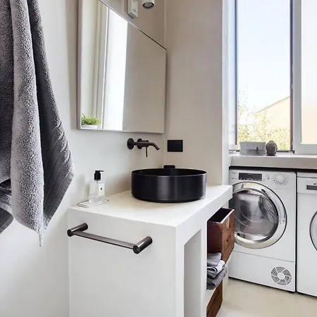 Апартаменты Hostmate - - Zara 61 Милан